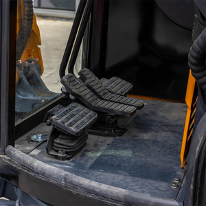 Mini Excavadora Compacta con Pantalla de Control del Acelerador y Pedal de Seguridad para Fácil Operación, Color Personalizado, Servicio OEM ODM - Product Image 5