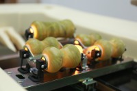 Lit de massage thermique en jade avec 12 modes de massage automatiques pour la maison et les centres de bien-être