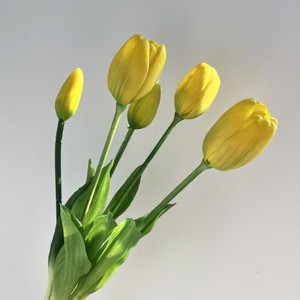 Artificial <strong>Tulips</strong> for Christmas &amp; Wedding Decorations for Household Dining <strong>Table</strong> &amp; Wedding Decor Christmas Floral <strong>Tulip</strong> - Product Image 4