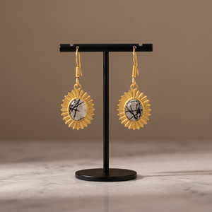 Éclat d'élégance : Nouvelles boucles d'oreilles ethniques pour enfants, entièrement plaquées or rose et ornées de turquoise - Product Image 3