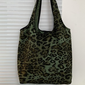 Reusable Women's Canvas Tote <b>Bag</b>-Large Capacity Eco-Friendly Leopard Print Magnetic Clasp for Daily Groceries <b>Travel</b> Work Use - Product Image 4