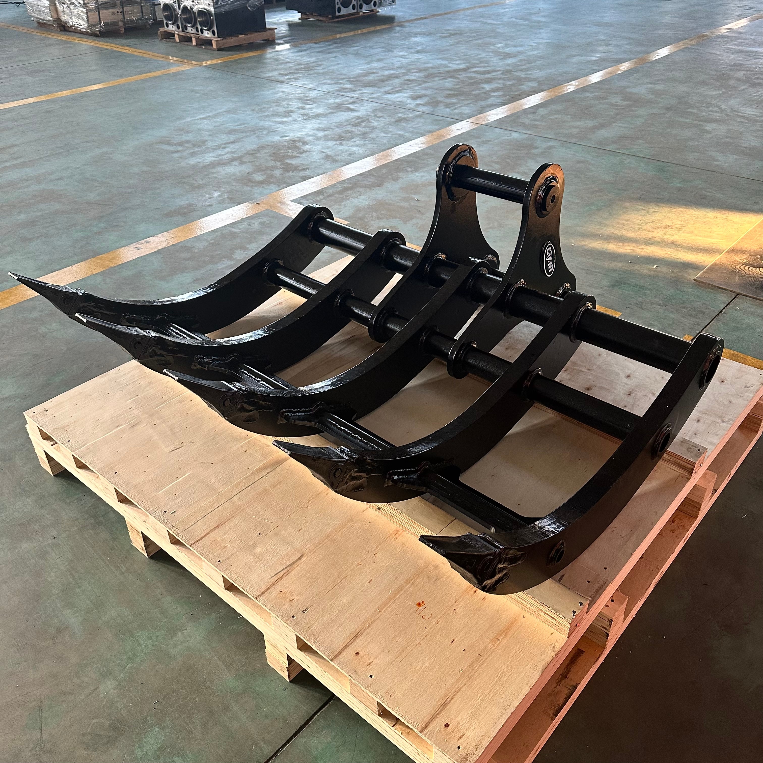 Excavator Digging Bucket Parts Rake CTHB Root Rake