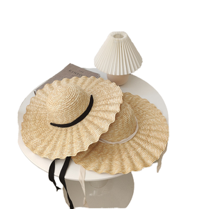 Sombrero de Paja para Mujer, Ala Ancha en Forma de Concha, 100% Natural, Protección Solar para Verano, Sombrero para Exteriores, OEM Personalizado Viettimecraft - Product Image 3