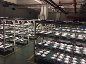 ไฟดาวน์ไลท์ LED แบบฝังเพดานบางเฉียบ 15W 3500K แสงวอร์มไวท์ IP44 ตัวเรือนพลาสติก ขนาดรูเจาะ 90 มม. ดีไซน์มินิมอลสำหรับภายในอาคาร - Product Image 6