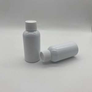 Botella de Plástico PET Blanca Personalizada de 60 ml (2 oz) para Jugo o Bebida Energética, con Tapa de Rosca y Serigrafía - Product Image 4