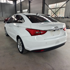 Chery Arrizo 5 1.5L Manuale Berlina Guida a Sinistra Benzina Prezzo Conveniente per il <span class=keywords><strong>Mercato</strong></span> Africano <span class=keywords><strong>Auto</strong></span> Usata 2017 - Product Image 5
