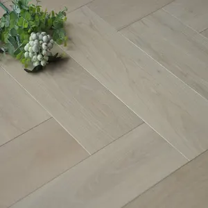 Good Quality Select Grade Invisible White Oil Oak Floor Parquet Herringbone Flooring Multilayer Engineered Wood Flooring