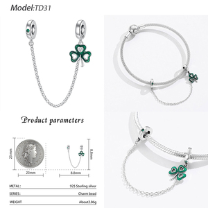 จี้เงินแท้ S925 รูปใบโคลเวอร์สี่แฉก - สร้อยข้อมือแบบใหม่พร้อมสายนิรภัย ขายส่ง เครื่องประดับ DIY สำหรับผู้หญิง - Product Image 3