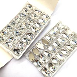 1 boîte d'emballage en gros dos plat en verre Paradise Shine Teardrop cristal coudre sur strass avec trous - Product Image 6