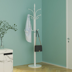 <span class=keywords><strong>Perchero</strong></span> de hierro simple para sala de estar o dormitorio, colgador vertical de pie con estantes colgantes para ropa y bolsas - Product Image 3