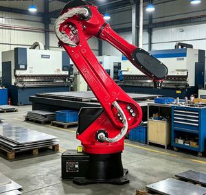 Robot Industrial de Seis Ejes con Alta Precisión de Pulverización, Paquete de Proceso de Pulverización Inteligente - Product Image 1