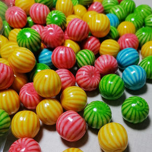 <span class=keywords><strong>Chewing</strong></span>-<span class=keywords><strong>gum</strong></span> à bulles coloré aromatisé pastèque, personnalisé, en vrac, OEM, 900g, vente en gros - Product Image 1