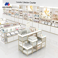 Aménagement intérieur de magasin de cosmétiques moderne, agencement de boutique de détail multi-marques pour la présentation de collections de beauté professionnelles