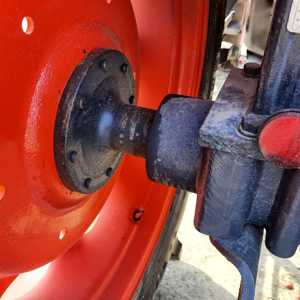 Tracteurs <span class=keywords><strong>Kubota</strong></span> Mini 4x4 Machine agricole Mini <span class=keywords><strong>tracteur</strong></span> agricole avec <span class=keywords><strong>charrue</strong></span> et lame - Product Image 4