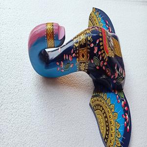 Cabezas de Elefantes Acrílicas Pintadas a Mano, Ecológicas y Hechas a Medida para Decoración del Hogar y Venta al por Mayor - Product Image 1