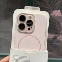 Coque en silicone liquide pour iPhone 16 14 13 11 12 15 16 17 Pro Max avec aimant, charge sans fil et protection d'objectif en verre