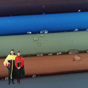 Tùy chỉnh màu sắc PU/PVC/Bạc/không thấm nước/Ripstop lớp phủ 210t 240T 260T 300t 320T <span class=keywords><strong>polyester</strong></span> <span class=keywords><strong>pongee</strong></span> vải cho áo khoác áo mưa - Product Image 6