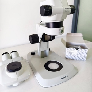 Le meilleur microscope Olympus SZX7, microscope trinoculaire médical pour usage humain et vétérinaire - Product Image 3