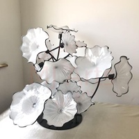 Sculpture en verre soufflé d'ornement de poisson moderne européen fait à la main pour décor de club d'hôtel figurine d'animaux de hall d'entrée de salon