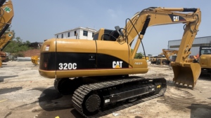Excavatrices Caterpillar 320C et 320CL d'occasion, excavatrices de taille moyenne de 20 tonnes, excavatrices d'occasion, d'origine japonaise - Product Image 3