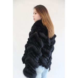 Nuovo Cappotto di Lusso Reversibile in <span class=keywords><strong>Vera</strong></span> <span class=keywords><strong>Pelliccia</strong></span> di <span class=keywords><strong>Volpe</strong></span> e Coniglio per Donna - Product Image 4