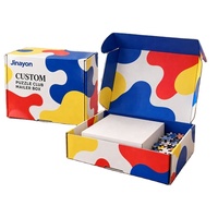 Boîte d'expédition personnalisée en carton ondulé brillant recyclable avec fermeture magnétique et logo imprimé pour cadeaux et artisanat