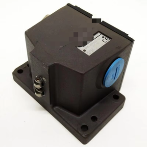 BNS 819-D02-R12-100-10 DIN 43697 nuevo controlador de programación PLC de automatización Industrial de almacén listo Original - Product Image 1