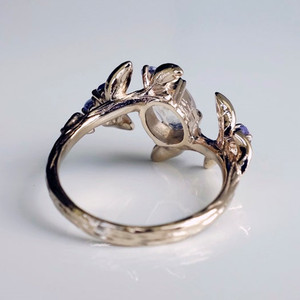 Anello da donna creativo a forma di foglia con zirconi cubici, elegante ornamento per le mani alla moda - Product Image 4