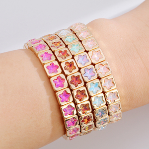 Bracelet large élastique de luxe pour femme, plaqué or, avec étoiles multicolores incrustées de cristaux AB, accessoires de fête - Product Image 2