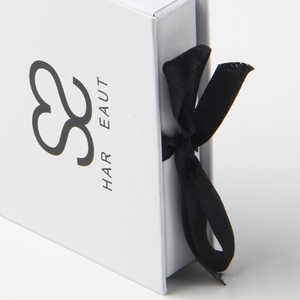 Scatola per Gioielli di Lusso in Carta con Design Personalizzato OEM, Confezione Lucida per Gioielli con Scatola di Imballaggio - Product Image 5