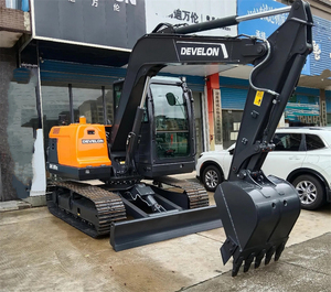 Nouvelle pelle hydraulique DEVELON DX80D de 8 tonnes, alternative aux CAT 308 et Komatsu PC78, idéale pour les travaux urbains et les travaux de jardinage municipal - Product Image 6