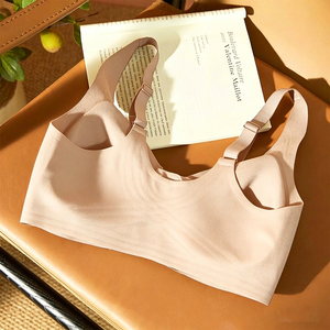 Reggiseno Sweethoney OEM Senza Cuciture, Facile da Indossare, <span class=keywords><strong>con</strong></span> Chiusura Magnetica Frontale, Morbido e Confortevole, Senza Ferretto, Adattivo per Anziane - Product Image 4
