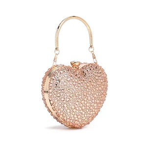 Nouvelle pochette de soirée en forme de cœur ornée de diamants, sac à bandoulière élégant pour femme avec chaîne, pochette de soirée en strass de haute qualité - Product Image 4