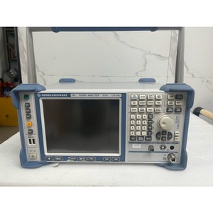 เครื่องวิเคราะห์สัญญาณ Rohde & Schwarz FSV13 รุ่น FSV13 xgeqpt มือสอง - Product Image 2