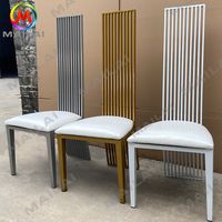Chaise de Mariage et de Banquet Haut de Gamme à Dossier Haut en Acier Inoxydable Doré avec Cuir Blanc pour Hôtel et Événement