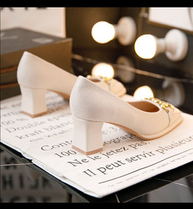 Zapatos de tacón alto de punta cuadrada para mujer, nuevos, con hebilla de caballo, tacón grueso francés, zapatos de trabajo para mujer - Product Image 5