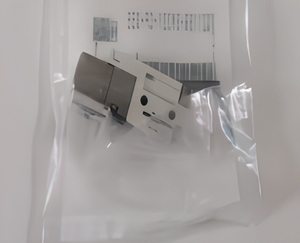 Válvula solenoide de vacío para cabezal SMT N510056974AA VQZ115R-5M0Z1-CP-X550 DC24V para montador de colocación de 3 cabezales Panasonic NPM-W2, pieza de repuesto - Product Image 1
