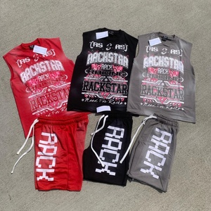 Ensemble deux pièces personnalisé pour homme : T-shirt, débardeur et short, style sportswear, délavé à l'acide, effet usé, sans manches, ourlet brut - Product Image 1
