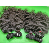 Cheveux humains bruts indiens bouclés, cuticules alignées, 100% naturels non traités, cheveux vietnamiens bouclés, cheveux bruts indiens de temple non traités