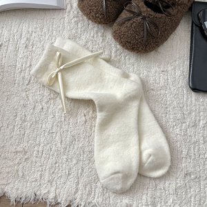 Chaussettes longues de luxe en cachemire de vison avec nœud Coquette, chaudes pour l'hiver, au-dessus du genou, douces et duveteuses, style Balletcore, pour femme - Product Image 6