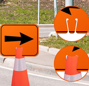 علامة تحذير قابلة للعكس على علامة السهم لحاجز الطريق في الهواء الطلق البناء باللون البرتقالي المطبوعة على كلوريد البولي فينيل - Product Image 3