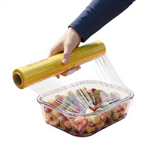 Film alimentaire en <span class=keywords><strong>PVC</strong></span> de qualité alimentaire avec logo personnalisable, film alimentaire transparent en <span class=keywords><strong>PVC</strong></span> pour fruits et légumes, rouleau de film alimentaire pour la cuisine et la restauration - Product Image 2
