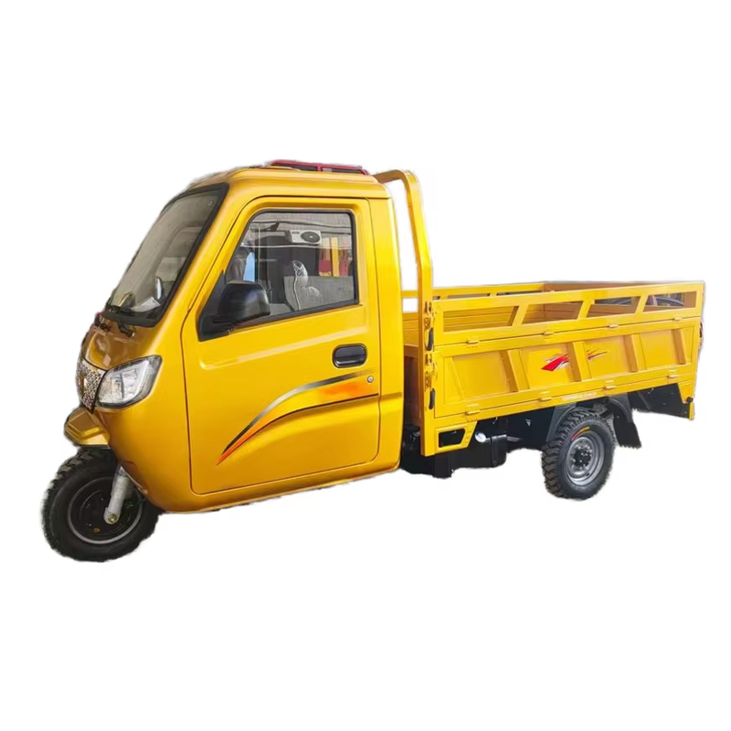 Cabin Gasoline Three Wheel Cargo Tricycle