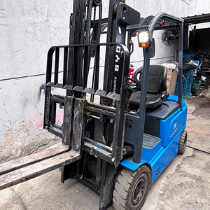 Montacargas Eléctrico Usado de 1.6 Toneladas, Alta Capacidad, de Segunda Mano, para Manejo de Materiales en Almacenes, Centros Logísticos y Movimiento de Palés - Product Image 4