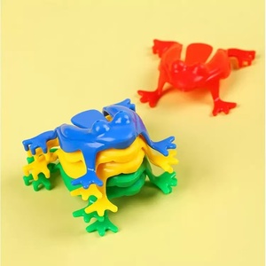Jouets grenouilles sauteuses en plastique, couleurs assorties, vente en gros, cadeaux de fête très demandés pour garçons et filles, pour anniversaires - Product Image 3