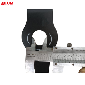 <span class=keywords><strong>UM</strong></span> 2T S-Şekilli Esnek Kesici Bıçak 20mm Halka Mangan Çelik Benzinli Döner Bıçaklı Çim Biçme Makinesi Parçaları - Product Image 4