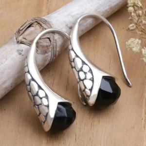 Orecchini pendenti vintage da donna in stile orientale, accessori per l'uso quotidiano - Product Image 1