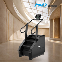 Appareil de cardio-training d'escalade MND Fitness à écran LED haute performance pour distributeurs d'équipements de gym, écoénergétique