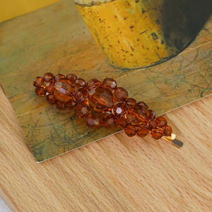 Clip di capelli di cristallo di modo di vendita caldo coreano di YIYI per le donne Glitter perline di plastica colorate accessori per capelli all'ingrosso - Product Image 4