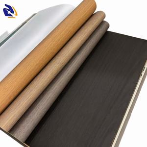 <span class=keywords><strong>Film</strong></span> PVC haute qualité effet bois pour revêtement de meubles, portes d'armoires de cuisine, bureaux, hôtels - Anti-explosion et résistant à la chaleur - Product Image 1